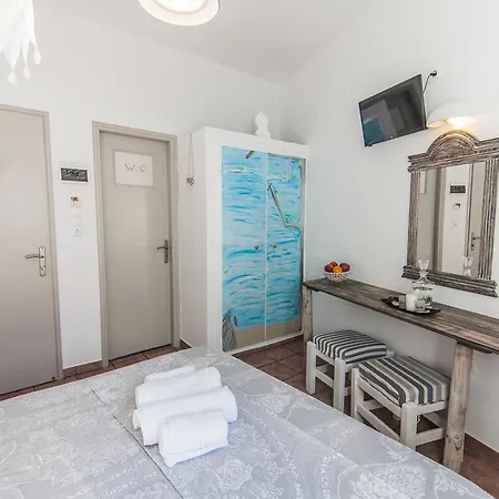 Hotel Madaky *