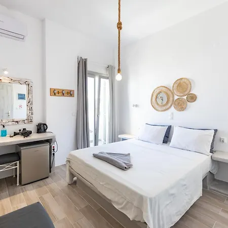 Ξενοδοχείο Madaky