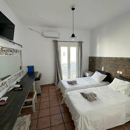 Madaky Hotel