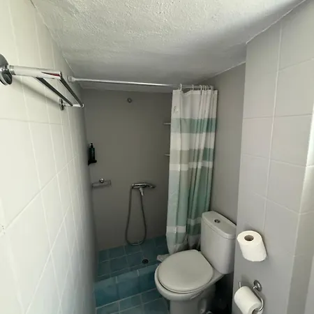 Madaky Ξενοδοχείο 3*