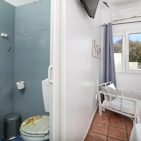 Madaky 3* Νάουσα