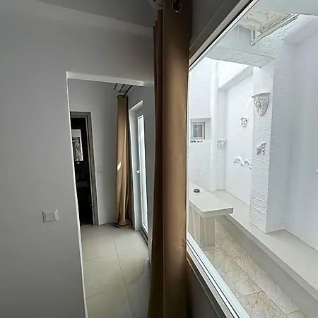 Madaky Hotel 3*