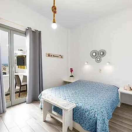 Madaky Hotel