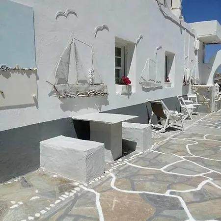 Madaky Hotel