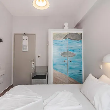 Madaky Hotel