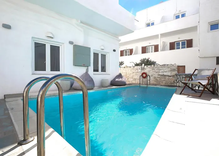 Madaky Ξενοδοχείο 3*